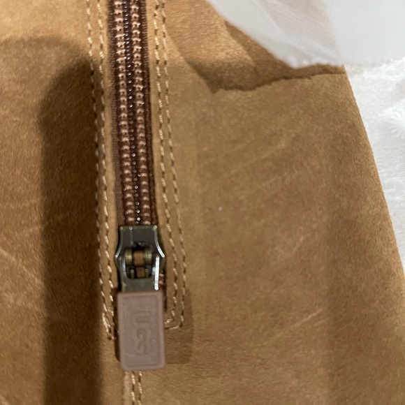 UGG Celvin Chestnut Winter Boots Women's 8 - Picture 5 of 6